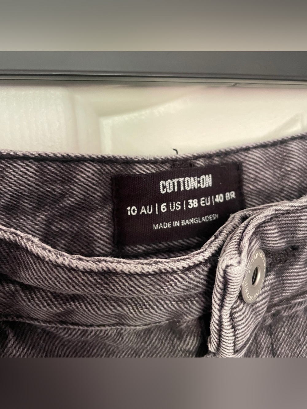 Cotton On High Rise Denim Shorts Gray/Faded Black - Picture 3 of 3